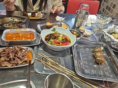 -马路牙子烧烤音乐酒馆(望京店)