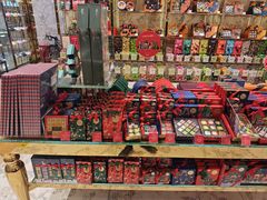 -VENCHI 闻绮(北京国贸商城店)