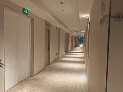 -宜尚酒店(广州上下九永庆坊长寿路地铁站店)