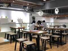 大堂-遇见甜品站(魁奇店)