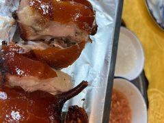 -东方之猪四更烤乳猪(金垦总店)