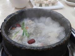 -墨脱石锅椰子鸡•香草鸭•东山羊(大东海店)