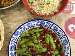 -江城燕子大排档(江汉路步行街店)