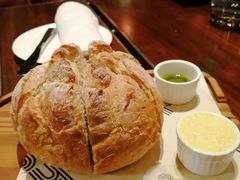 -恰餐厅及酒吧 CHAR Bar & Grill (北京丽都皇冠假日店)