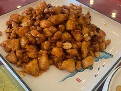-绿岛酒楼(小海地店)