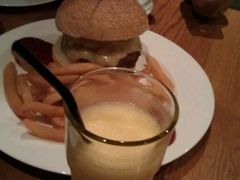 -Geneva日内瓦餐厅(西郊宝成花苑店)