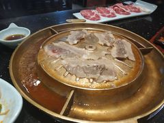 -猪啊牛呀羊啊铜盘烤肉(正大广场店)