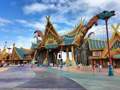 -七彩云南欢乐世界