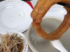 焦圈-老磁器口豆汁店(天坛店)