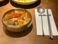 醒酒海鲜面-YUAN·䬧