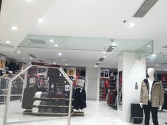 -优衣库(苏州天虹CCMall石路店)