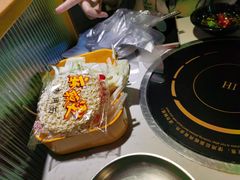 -运气牛自助酱大骨火锅(南京东路店)