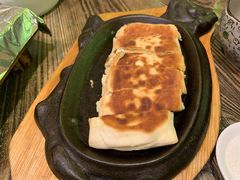 阿拉善驼肉馅饼-格日勒阿妈蒙古厨房(大召店)