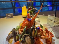 -广州塔卢特斯法国旋转餐厅