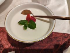 -卓正国际酒店·膳衡食府