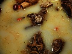 精品羊蝎子锅-亿诣蝎府炸酱面羊蝎子火锅(酷车小镇店)