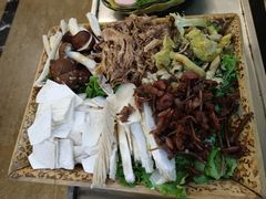 -野菌园·野生菌火锅首创第一家(关兴路总店)