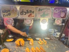 -周日夜市