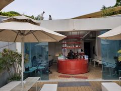 -UNI UNI(环亚凯瑟琳店)