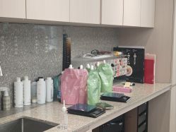 -Z.X HAIR SALON张新美业