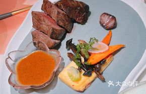 French Pan-Seared Filet Mignon