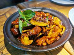 三杯蘑菇鸡-中8楼风尚云南菜(颐堤港店)
