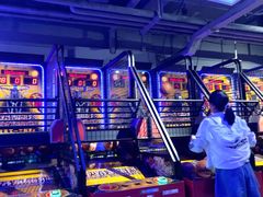 -嗨翻Hi-Fun竞技主题乐园·蹦床亲子生日轰趴(国光1937店)