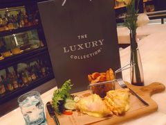 店内布置-行者书屋大堂吧 ·下午茶(南京圣和府邸酒店)