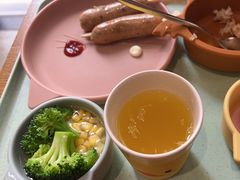 -西语炭烧牛排·西厨(石龙店)