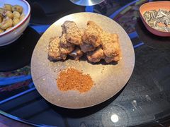 -川流不息·地道川菜·小龙虾(新松江路店)