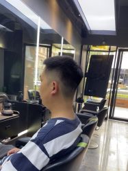 -不迫先生专业男士剪发