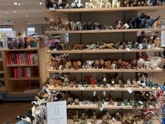 -乐蓬马歇百货公司(Rive Gauche)