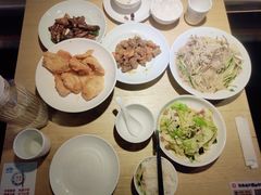 -关东小磨东北菜(上海长风大悦城店)