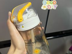 -星巴克(舟山蜈蚣峙店)