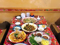 -闯关东东北农家菜(崂山石老人店)