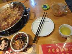 -小饕荟雅安贡椒鱼鲜馆(广福桥店)