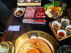 -菌自由丨野生菌火锅特色庭院餐厅(丽江古城店)