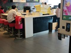 -麦当劳(七宝乐购店)