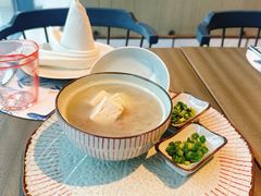-邻海餐厅(烟台金沙滩英迪格酒店)