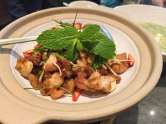 -老滇山寨•云南特色菜•地方菜•民族风情歌舞表演(呈贡店)