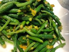 炒黄瓜苗-乐三里屯面馆(阿那亚店)