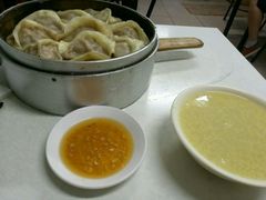 -金城包子牛肉灌汤包(台东四路店)