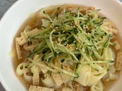 -汗腾格里·风味餐厅(新疆驻京办店)