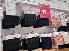 -优衣库(长沙国金中心店)