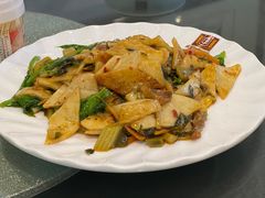 -瑞丰园庭院餐厅·白族传统家常菜