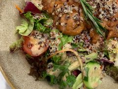 地中海鸡肉藜麦沙拉-西语·炭烧牛排(卓越中寰店)