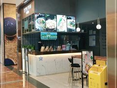 -POKEE VIA&Brunch·维娅(重庆来福士店)