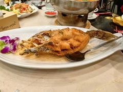 炸鲈鱼-光海鲜鱼翅餐厅(叻差拉披色路店)
