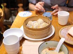 手拆蟹黄小笼包-蒲石小点(愚园路店)