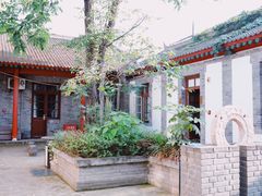 -七贤国际青年旅舍(西七路分店)